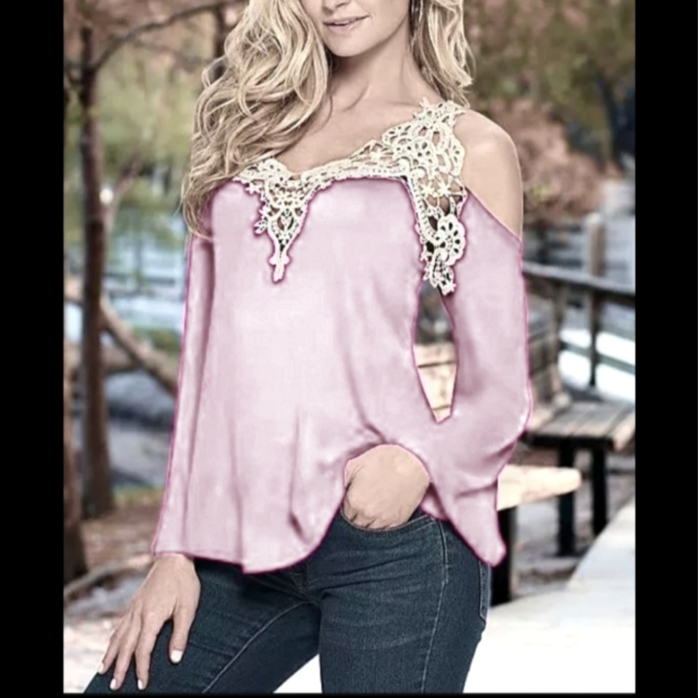 Cold shoulder top